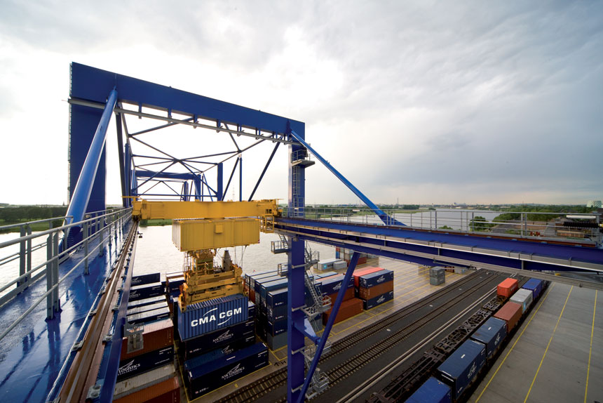 Containerumschlag Logport Gateway